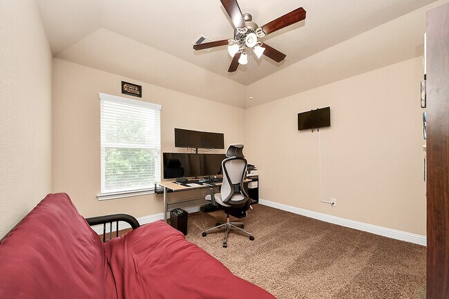 Building Photo - 22719 Shieldhall Ln