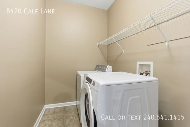 Building Photo - 8420 Gale Ln