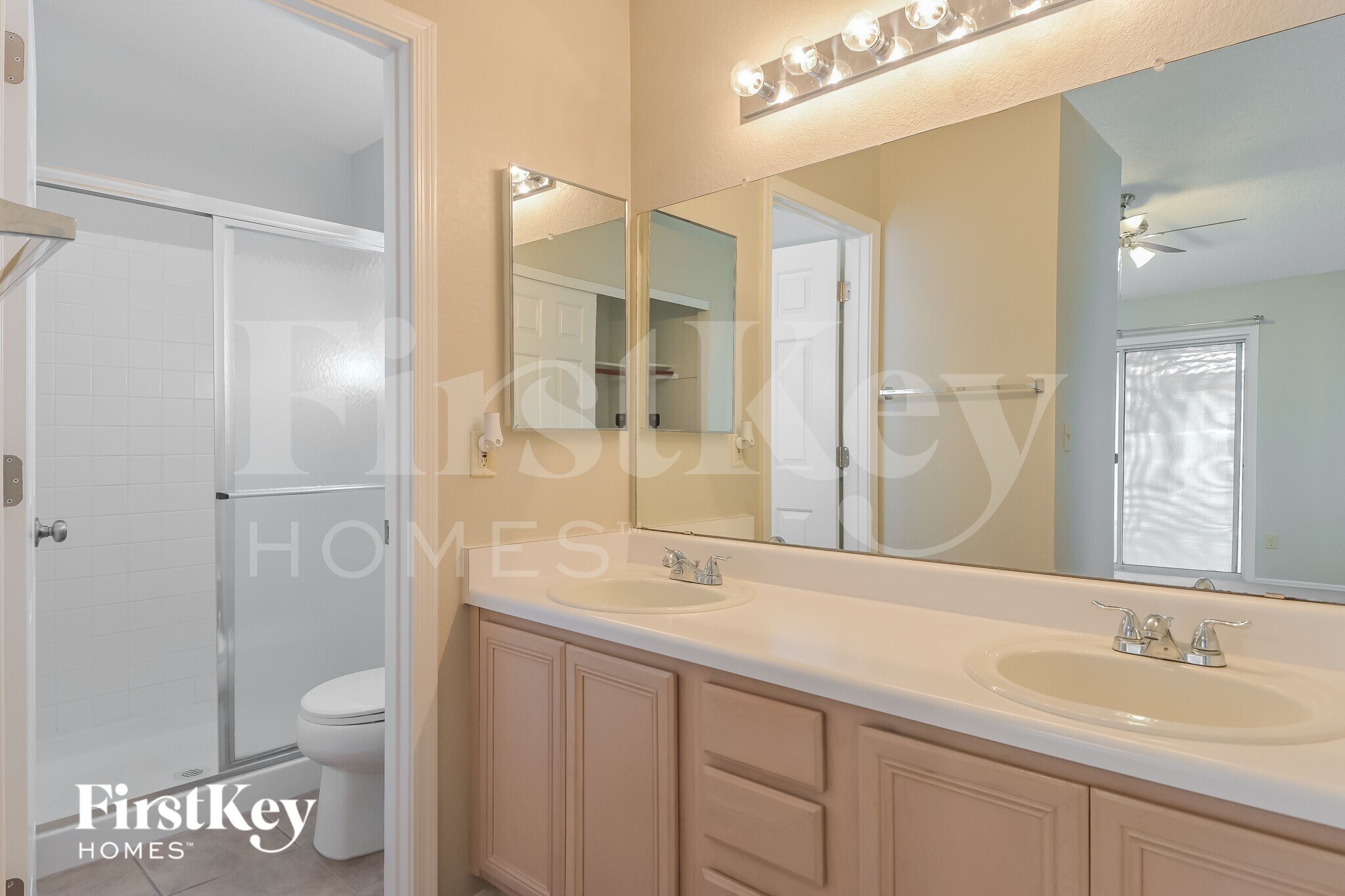 Building Photo - 3650 W Mesa Ridge Trail