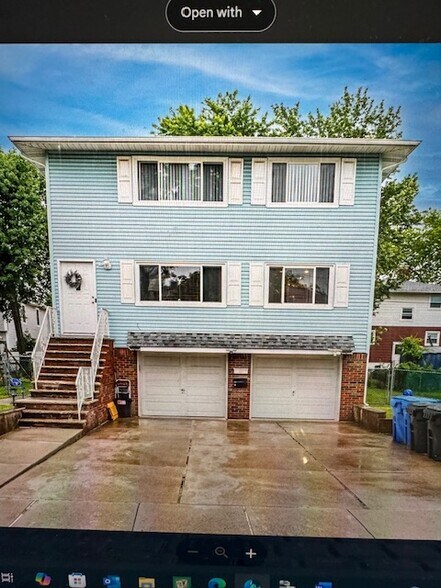 Building Photo - 18 Van Buren Ave