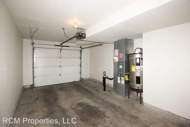 Building Photo - 1300 NE 181st Ave