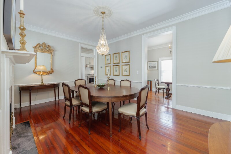 Building Photo - 151 Tradd St