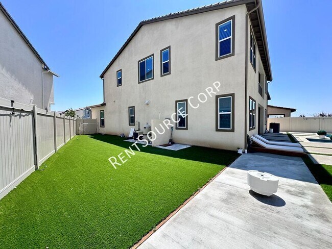 Building Photo - 29467 Camino Saguaro