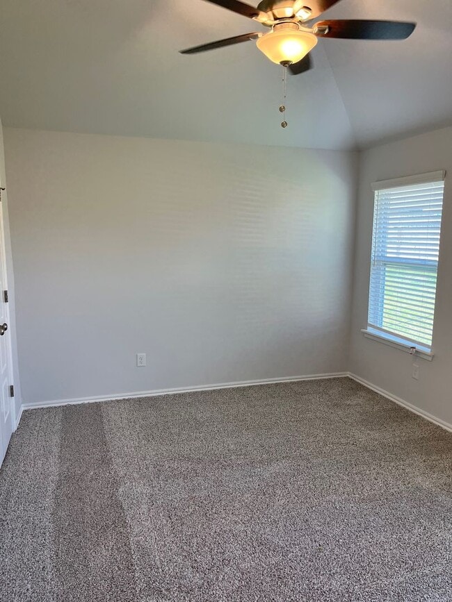 Building Photo - First Month Free!