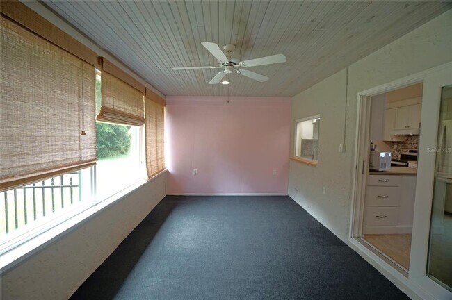 Building Photo - 1010 Mainsail Way