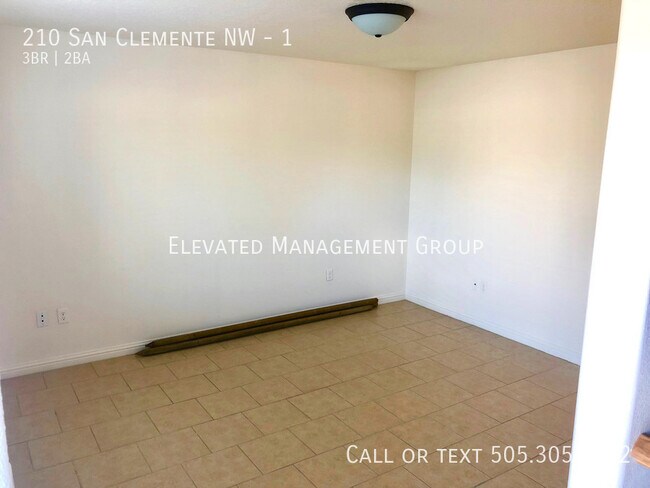 Building Photo - 210 San Clemente Ave NW