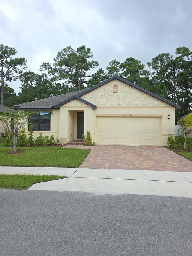 Primary Photo - 489 Seaspray Dr