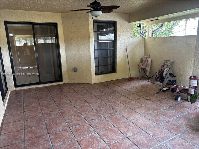 Building Photo - 8810 SW 123rd Ct