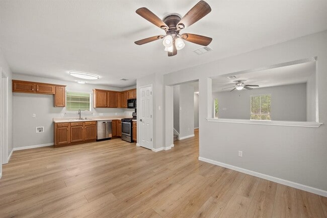 Building Photo - 1429 Davis Mountain Loop