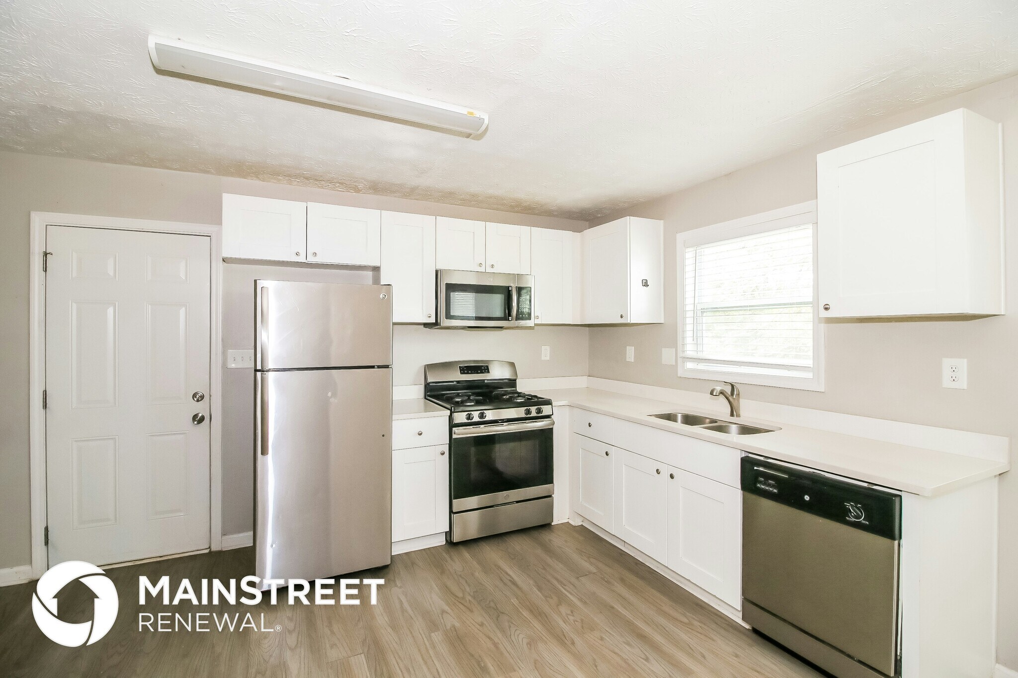 Building Photo - 115 Anna Ave