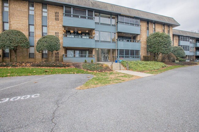 Primary Photo - Gorgeous 2 BR/2 BA Condo in Annapolis!