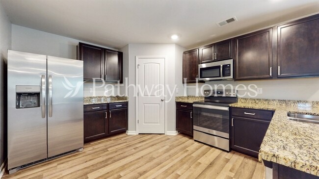 Building Photo - 2327 Burnett Ln