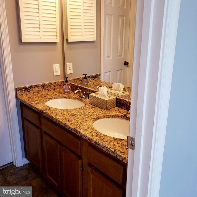 Building Photo - 7247 Parson's Ct