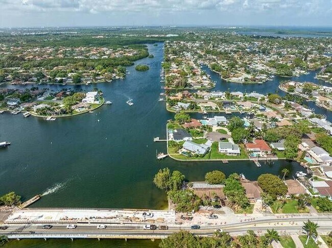 Building Photo - 4388 13th Way NE