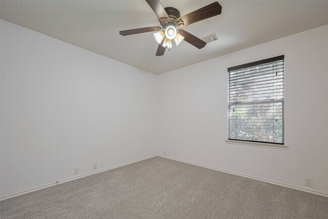 Building Photo - 24543 Carlton Springs Ln