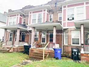 Building Photo - 3298 W 98th St