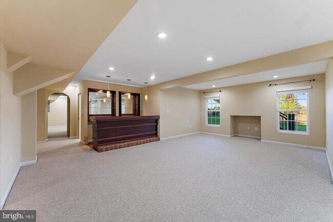 Building Photo - 2798 Burrough Hill Ln