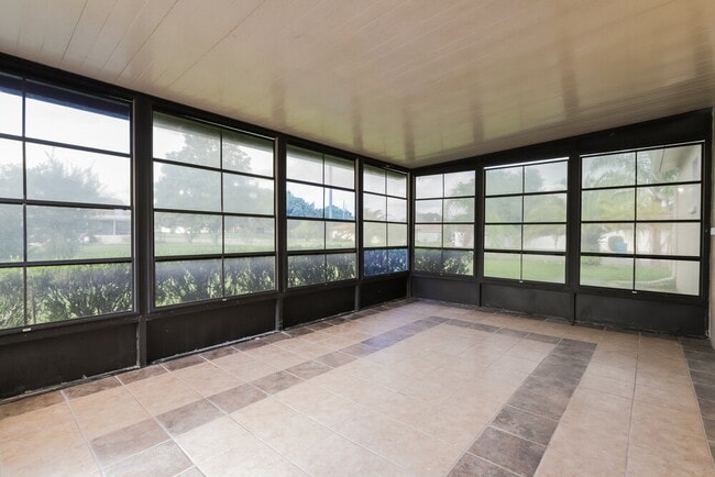 Building Photo - 13238 Drysdale St