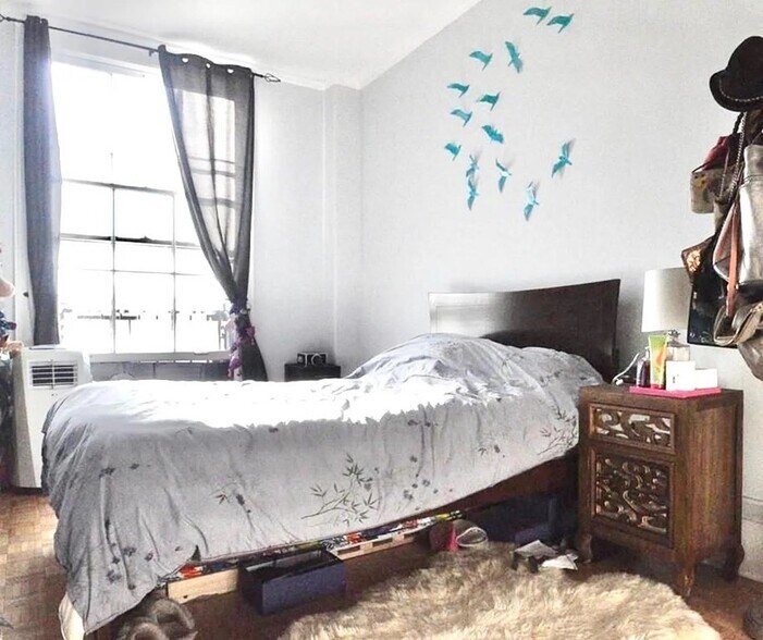 Building Photo - 21 Beacon St