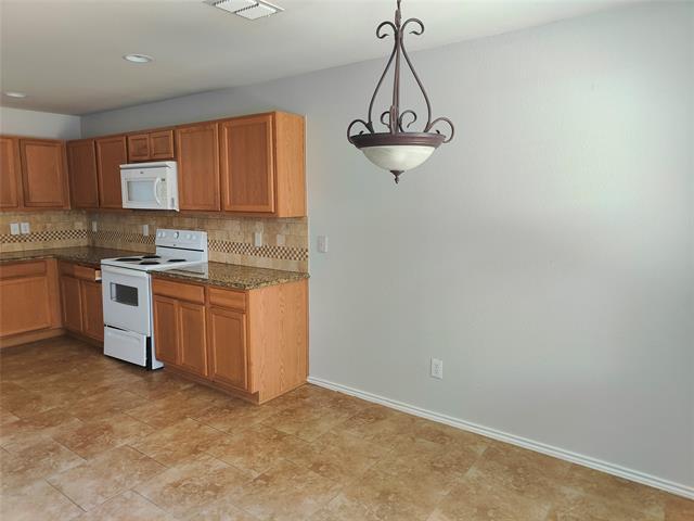 Building Photo - 13179 Michelle Dr