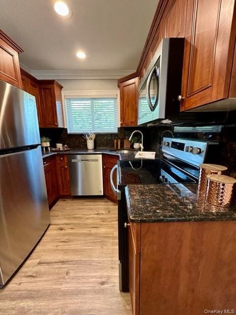 Building Photo - 55 Golden Ave