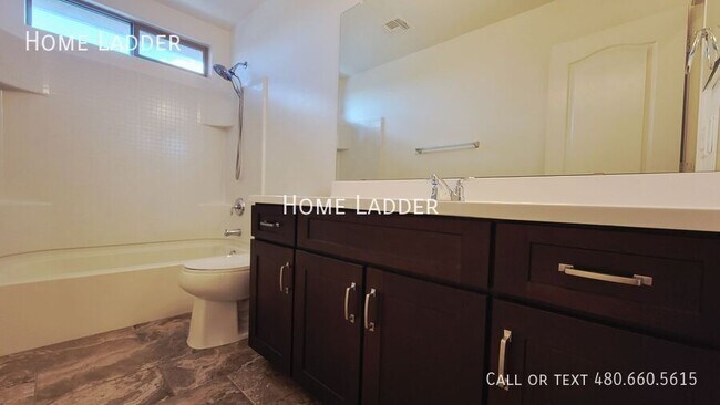 Building Photo - 12034 W Tether Trl