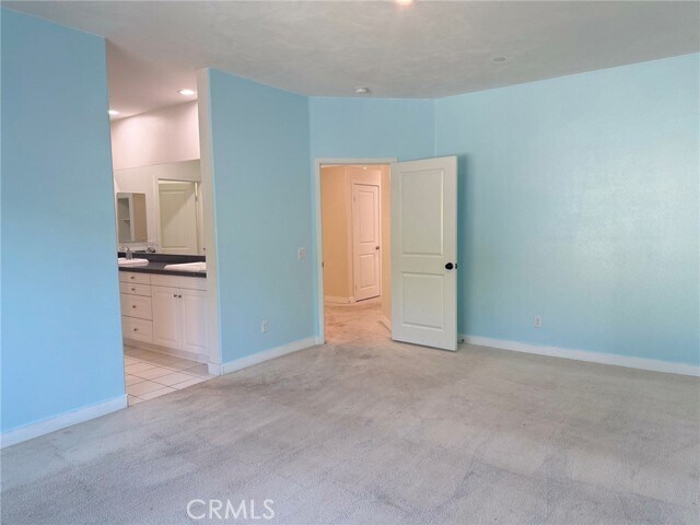 Building Photo - 2975 Gibson St