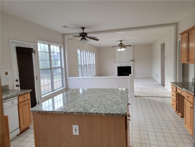 Building Photo - 5072 Raventhorpe Ct