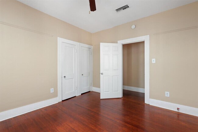 Building Photo - 1712 Market St