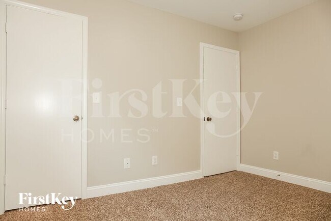 Building Photo - 1033 Kings Mountain Ln