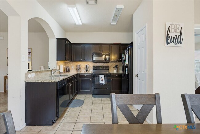Building Photo - 5407 Laustin Ln