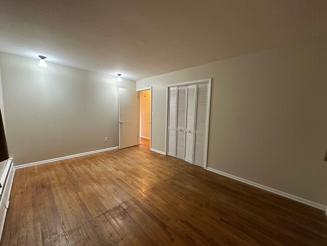 Building Photo - South Hill 3-Bedroom, 2-Bath Rancher with Finished Basement