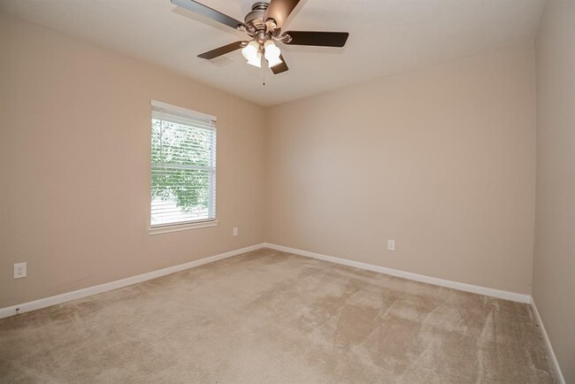 Building Photo - 13242 Skyview Landing Dr