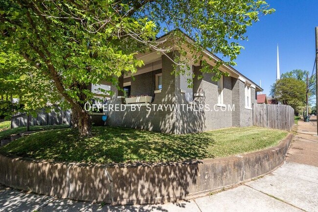 Building Photo - 1842 Mignon Ave