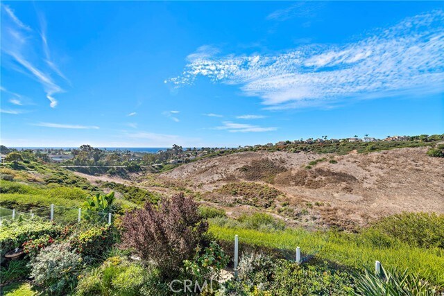 Building Photo - 2415 Camino Bucanero