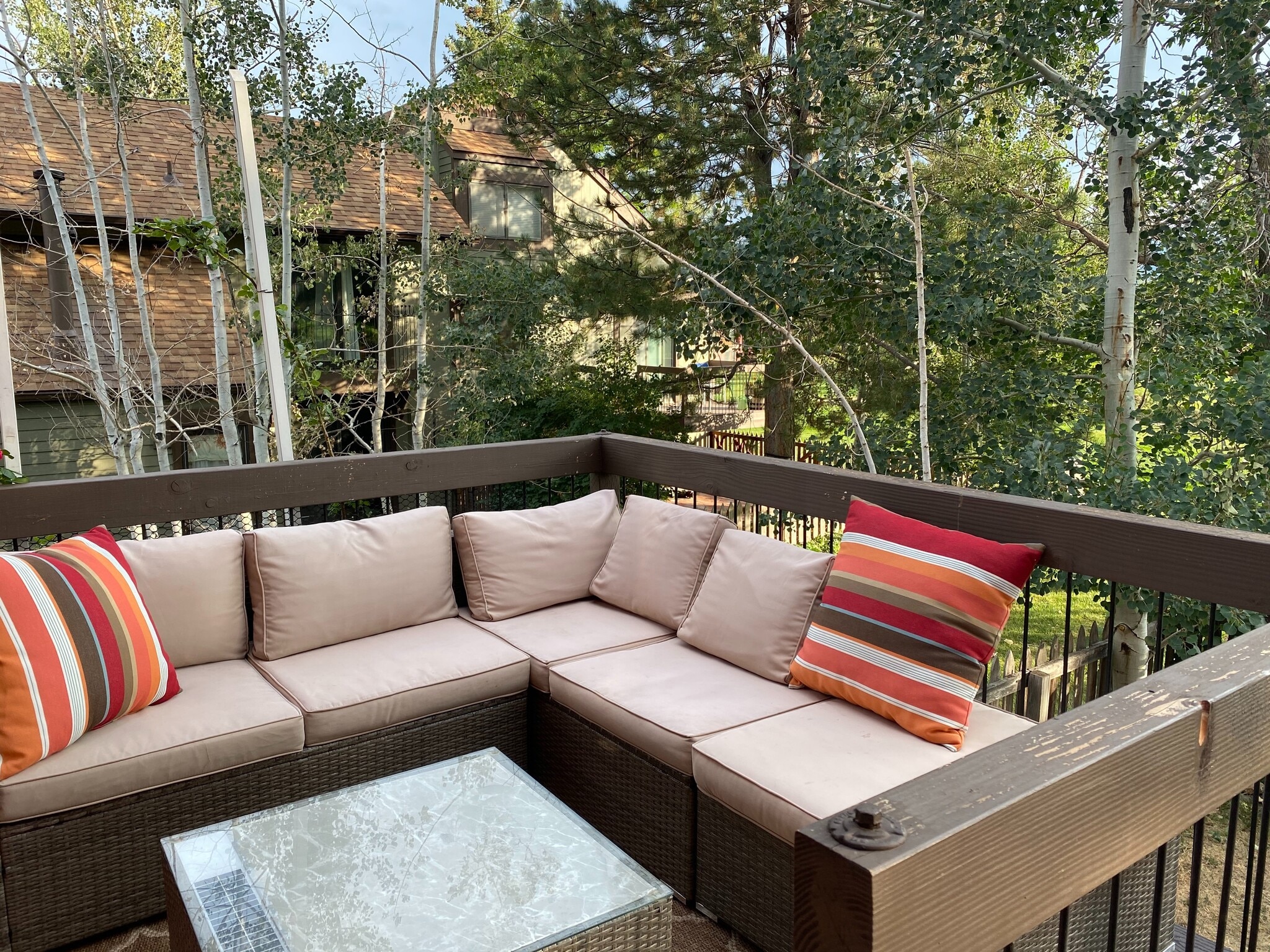 Building Photo - 3522 Smuggler Way