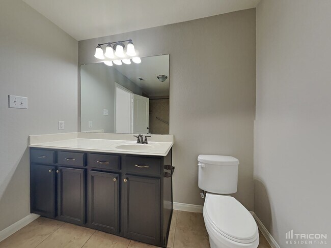 Building Photo - 1525 Treeta Trail