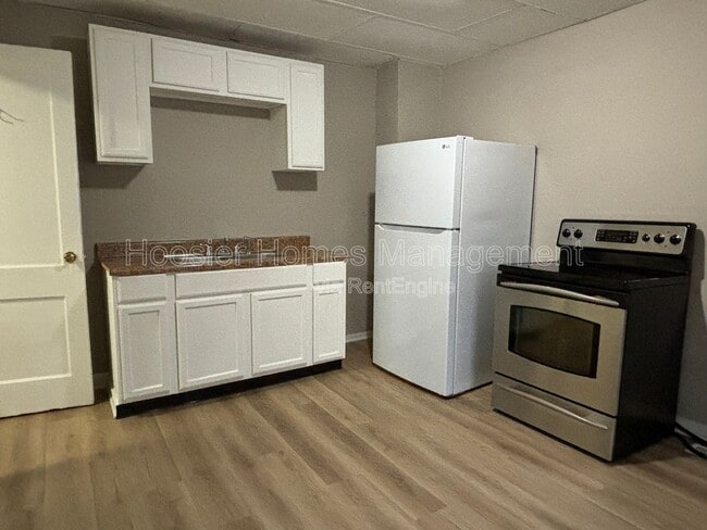 Building Photo - 1421 N Olney St