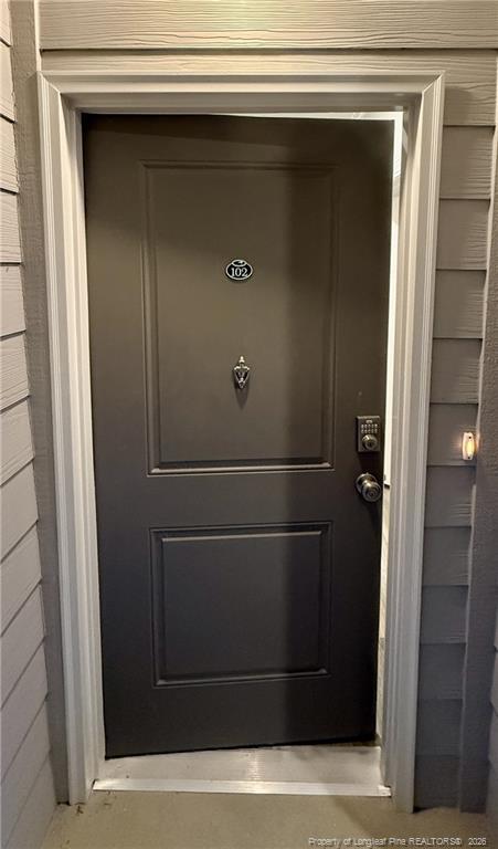 Building Photo - 188 Gallery Dr