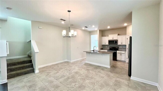 Building Photo - 13071 Inkwell Alley