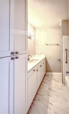 Building Photo - 5809 Lance Ct