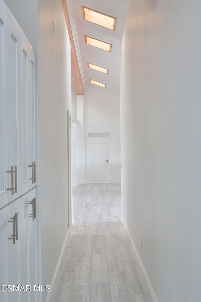 Building Photo - 3836 Dalaway Dr