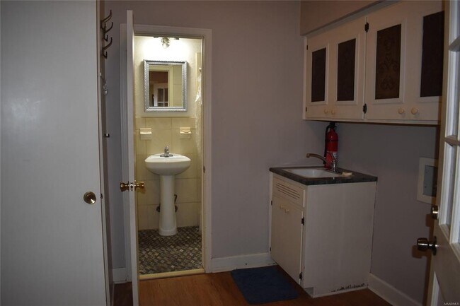 Building Photo - 414 Arrowhead Dr