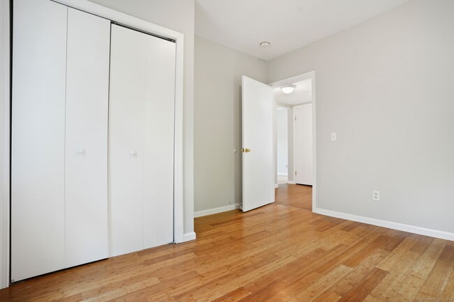 Building Photo - 102 Wooster St