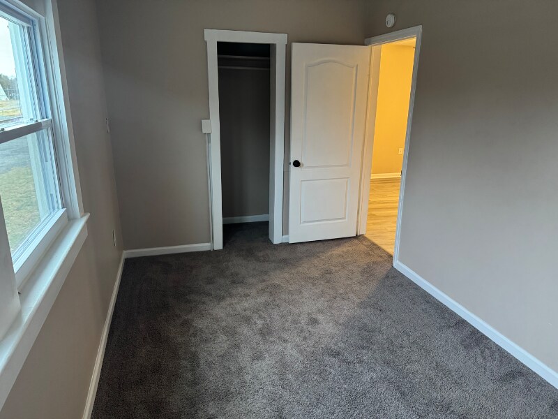 Building Photo - 277 Specks Run Rd