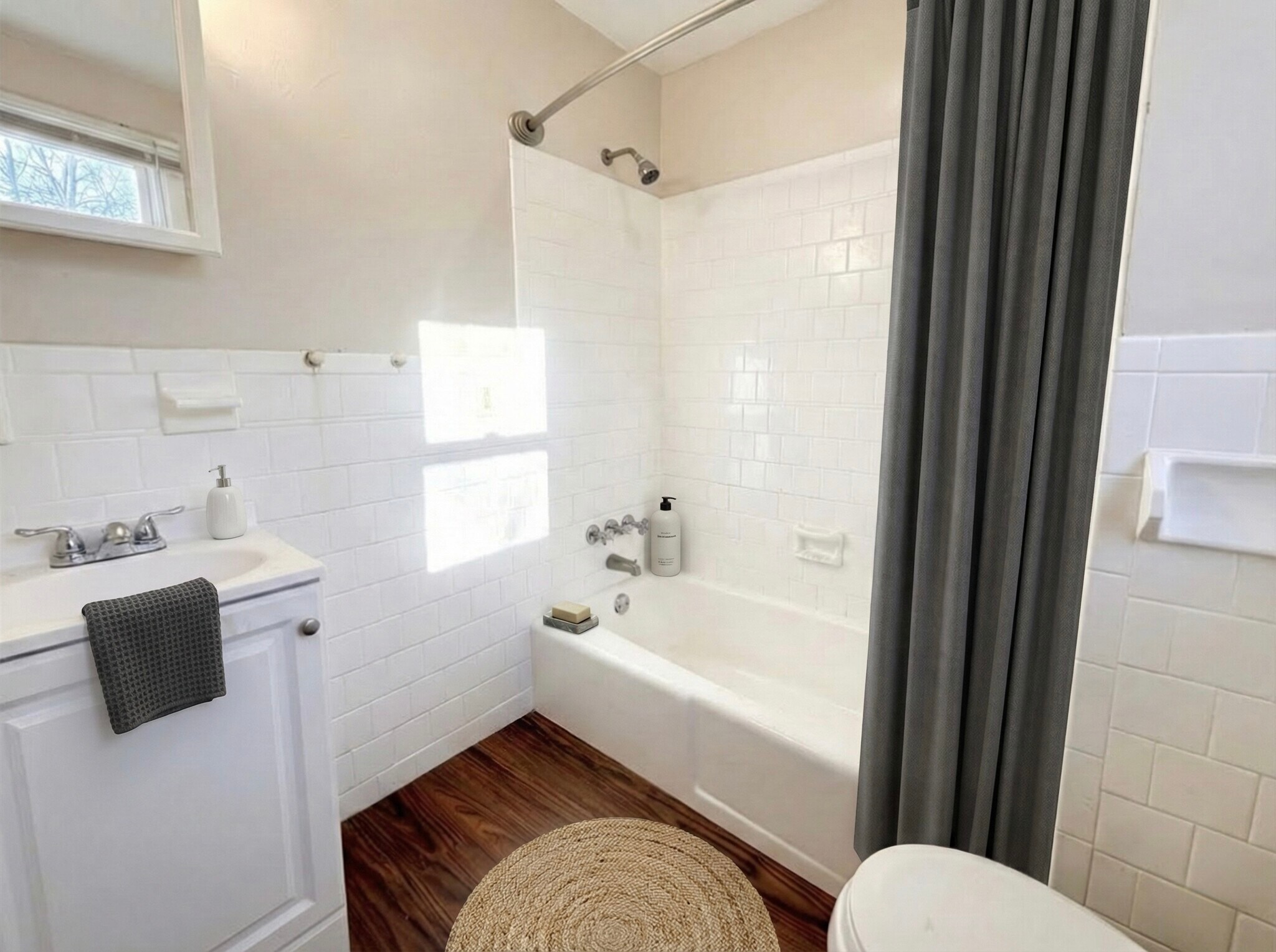 Building Photo - 45 Slater St