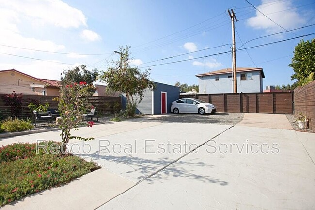 Building Photo - 2984 E St