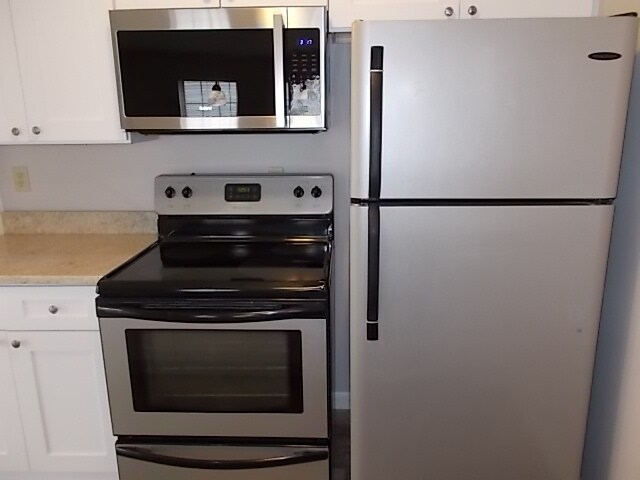 Building Photo - 28140 Detroit Rd