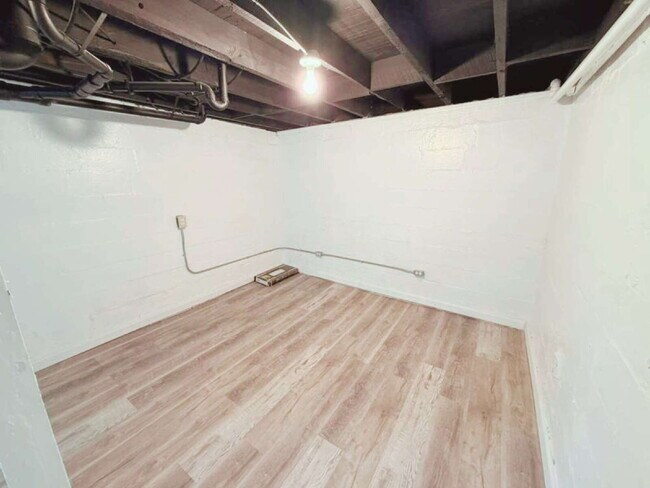 Building Photo - 10 Rockmart Dr NW