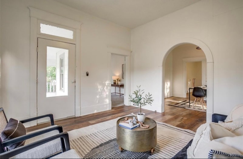 Building Photo - 715 SW 10th St